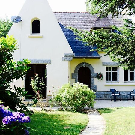 Fontaine Blanche River View, Large Patio & Garden In Central Brittany With Starlink Wifi Treffrin Екстериор снимка