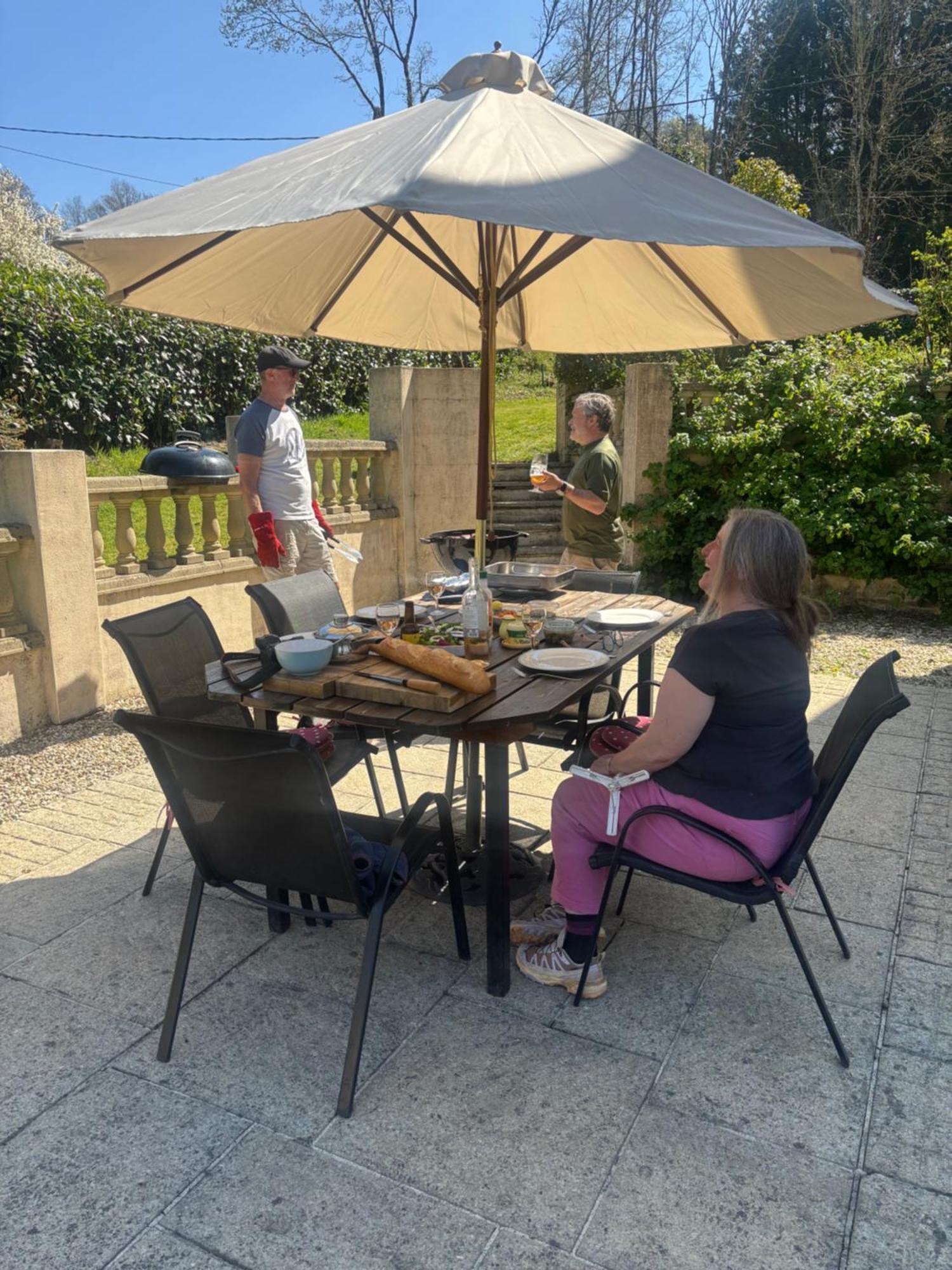 Fontaine Blanche River View, Large Patio & Garden In Central Brittany With Starlink Wifi Treffrin Екстериор снимка