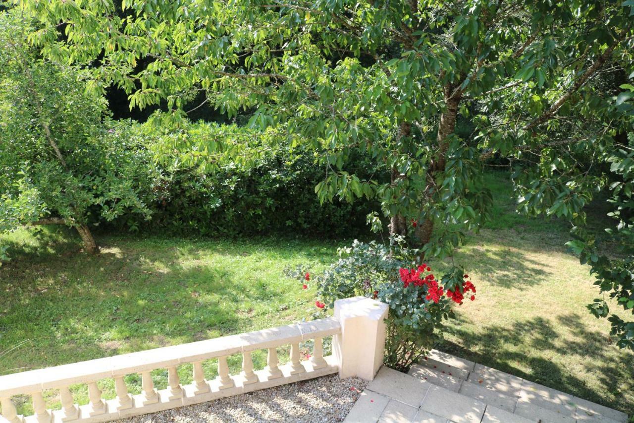 Fontaine Blanche River View, Large Patio & Garden In Central Brittany With Starlink Wifi Treffrin Екстериор снимка